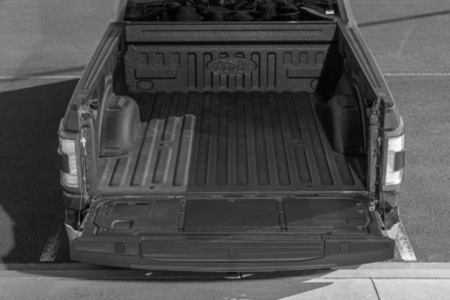 Автомобиль Ford F-150